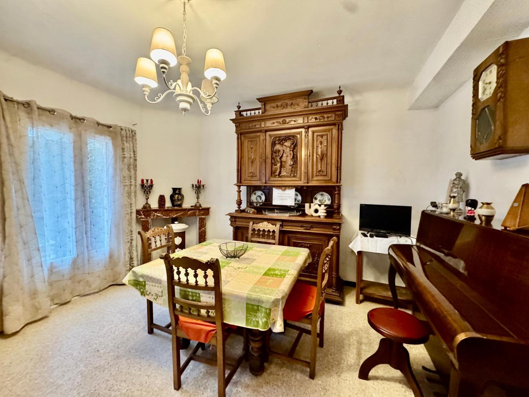 Appartement F3 de 60 m² au rez de chaussée d'une villa Vezenobres Extérieur photo